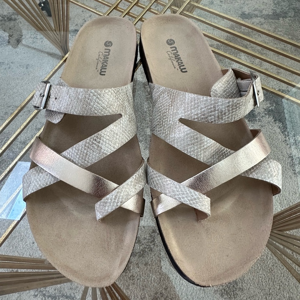 Makalu Odessa California Gold Strappy Sandals size 9 M Women Summer Spring Shoes